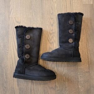 UGG Black Button-Accent Boots